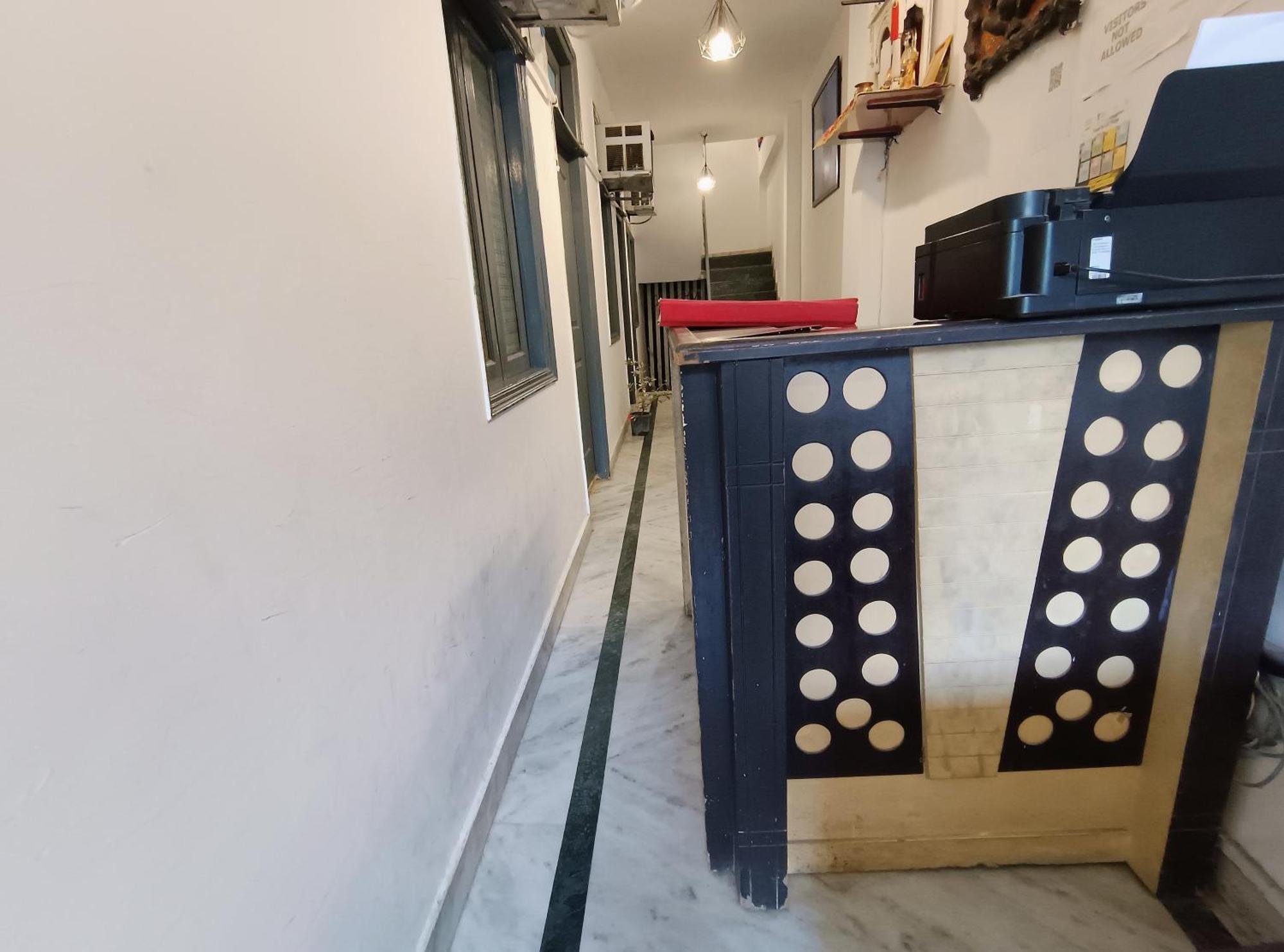 Hotel Hauz Khas Fort View New Delhi Bagian luar foto