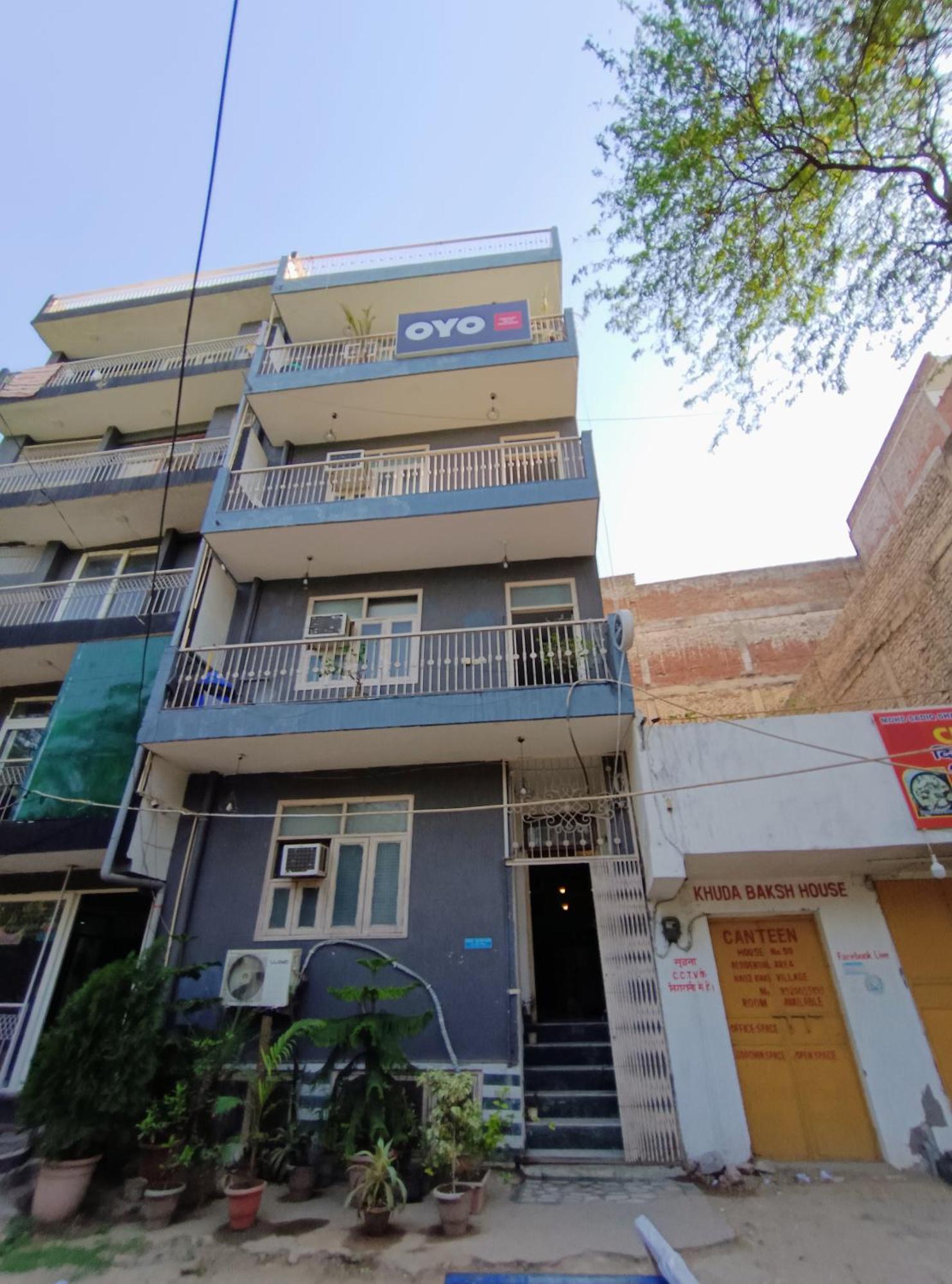 Hotel Hauz Khas Fort View New Delhi Bagian luar foto