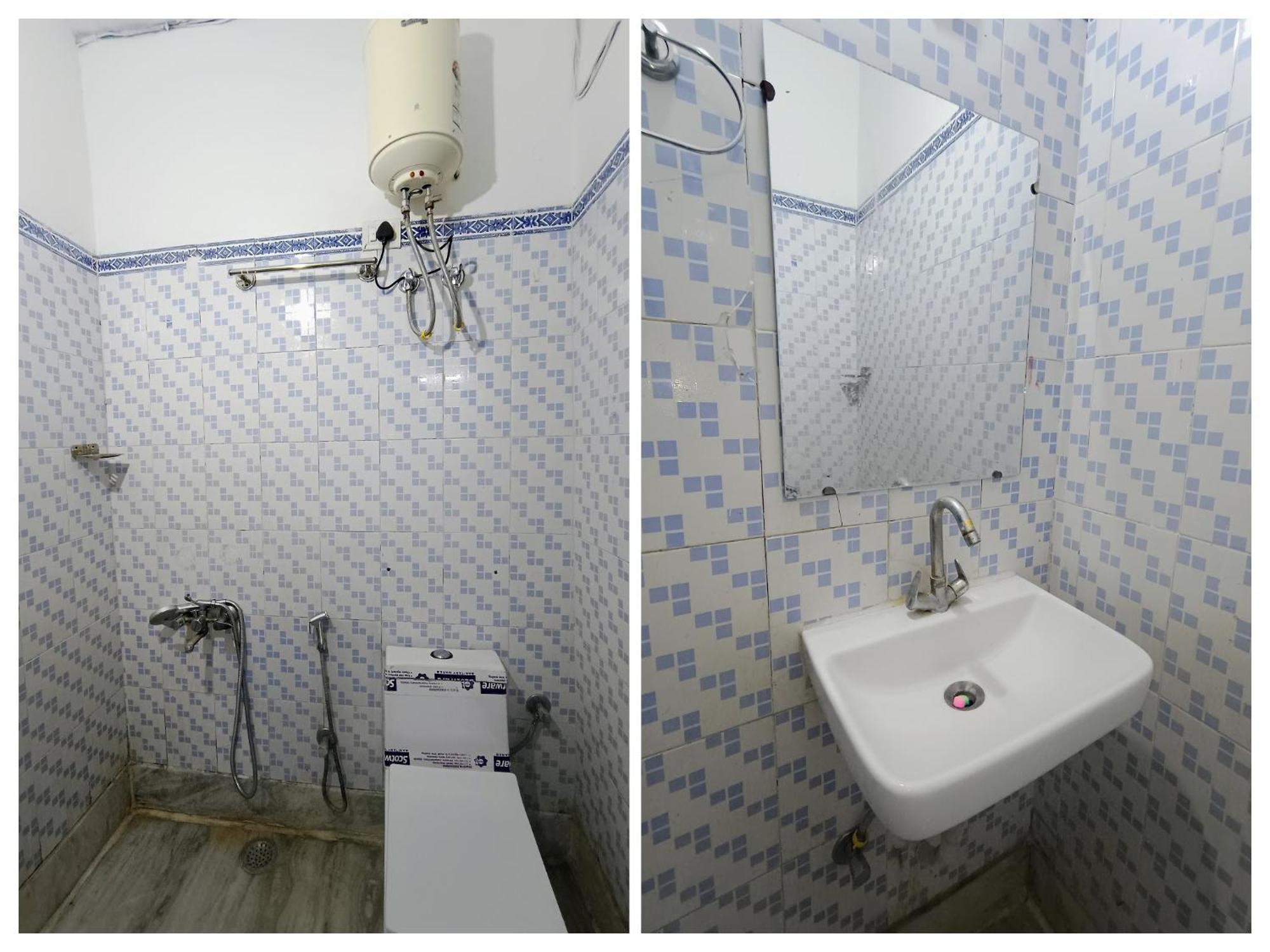 Hotel Hauz Khas Fort View New Delhi Bagian luar foto